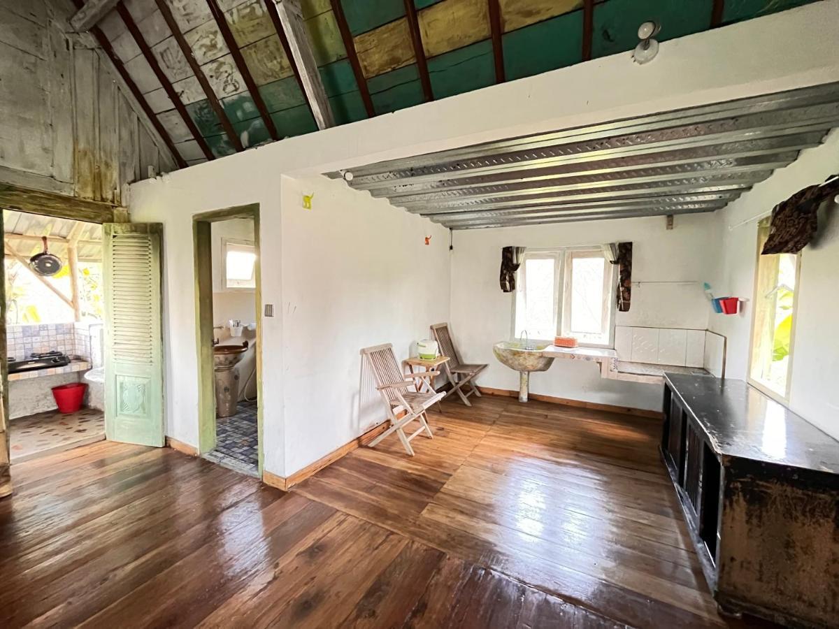 De Padi Villa Bogor Exterior foto